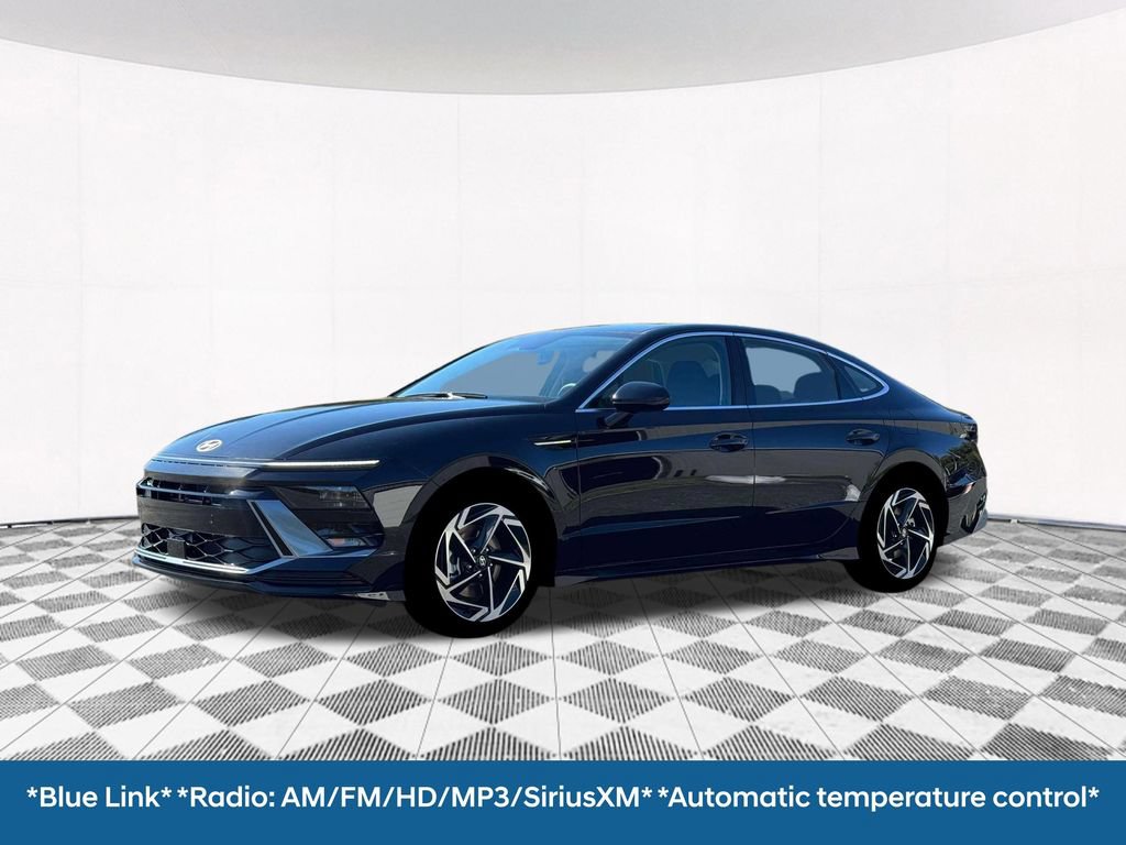 New 2026 Hyundai Sonata SEL FWD image 2
