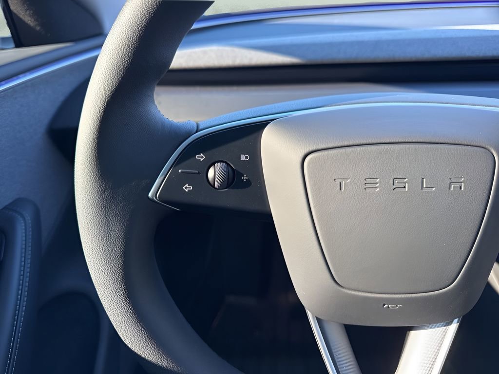 Used 2024 Tesla Model 3 Standard Range image 17