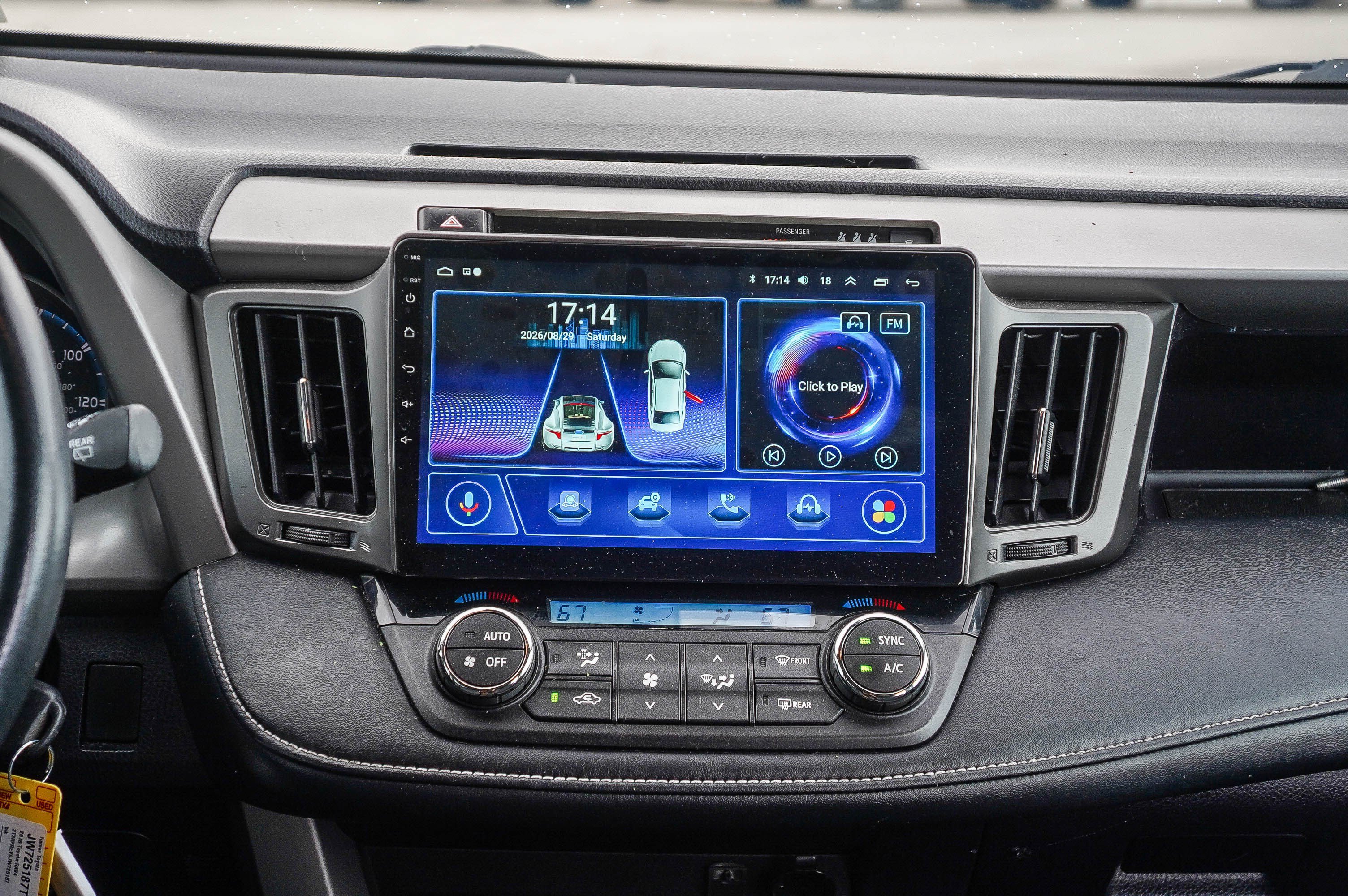 Certified 2018 Toyota RAV4 XLE AWD/4WD image 14