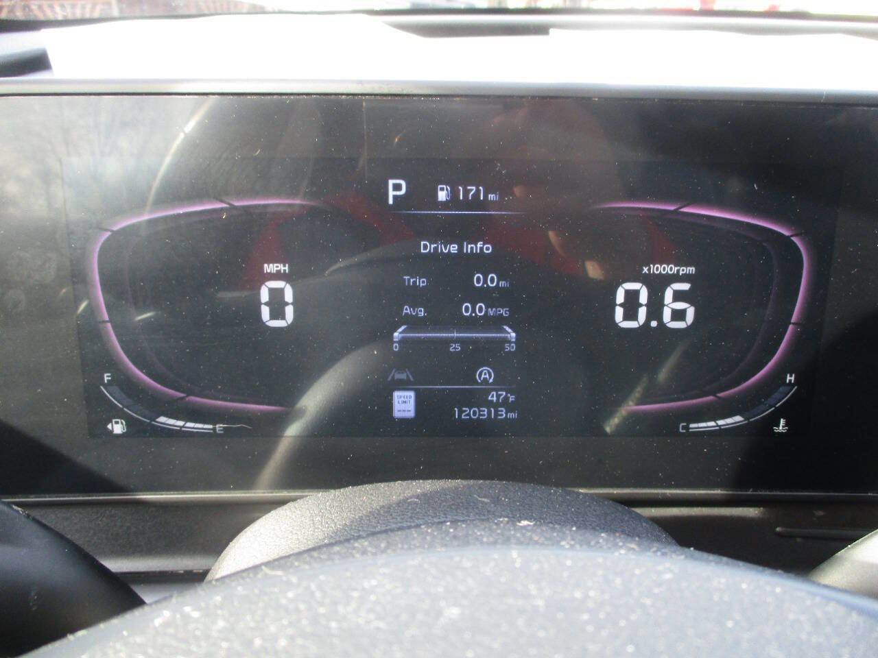 Used 2023 Kia Sportage EX image 15