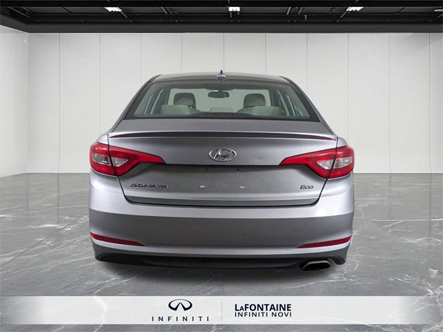 Used 2016 Hyundai Sonata ECO image 4