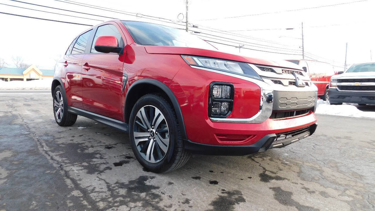 Used 2024 Mitsubishi Outlander Sport AWD image 1