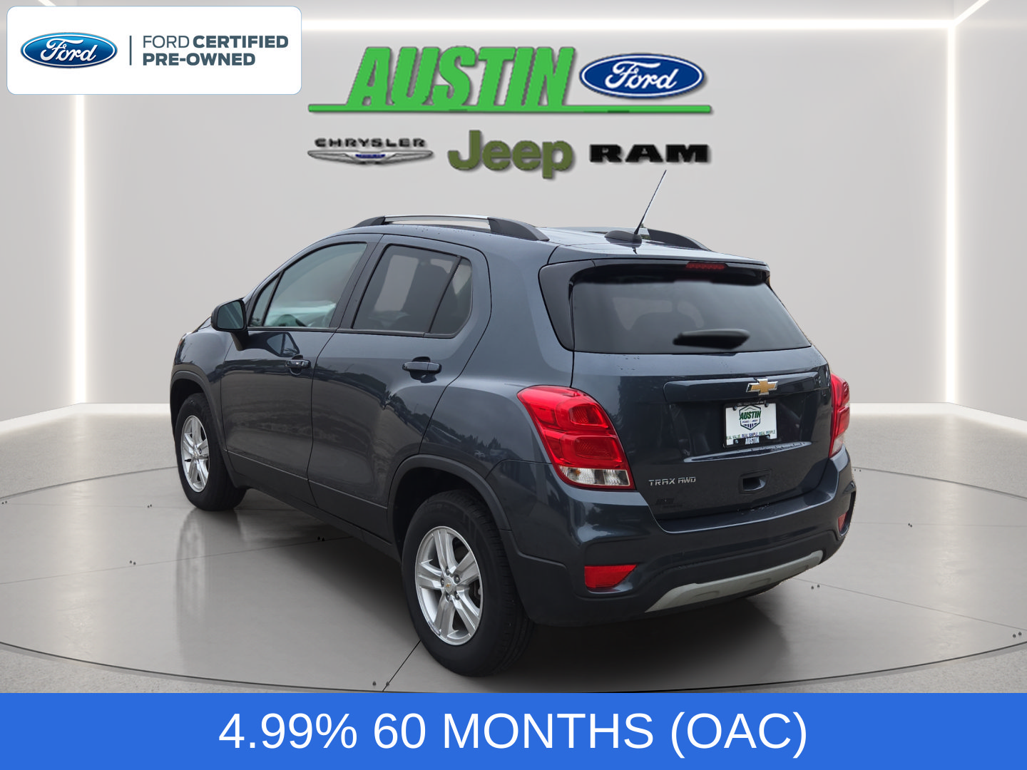 Used 2022 Chevrolet Trax LT w/ LT Convenience Package AWD/4WD image 3