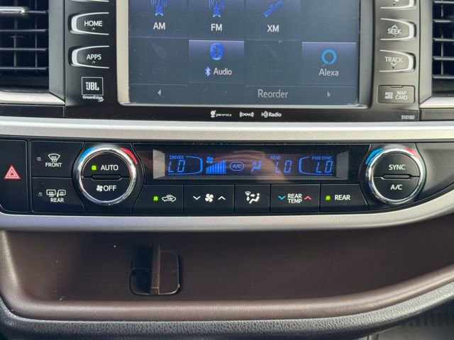 Used 2018 Toyota Highlander Limited AWD/4WD image 31