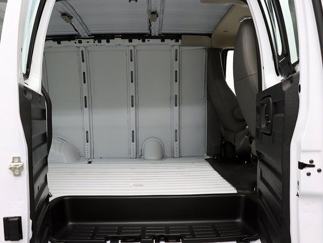 New 2026 GMC Savana 2500 Work Van w/ Driver Convenience Package image 23