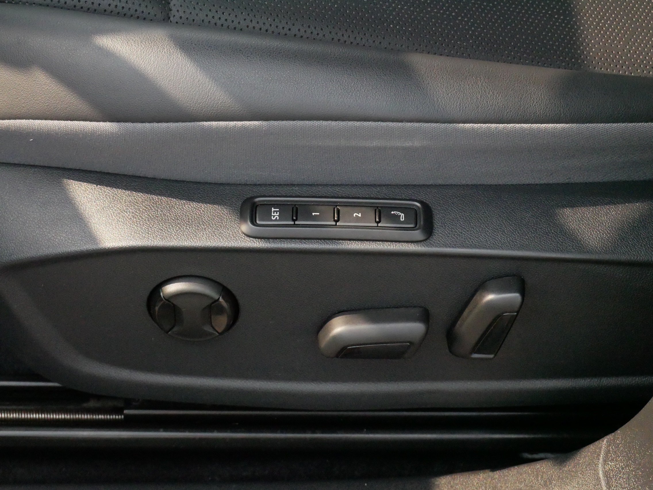 Certified 2023 Volkswagen ID.4 Pro S AWD/4WD image 20