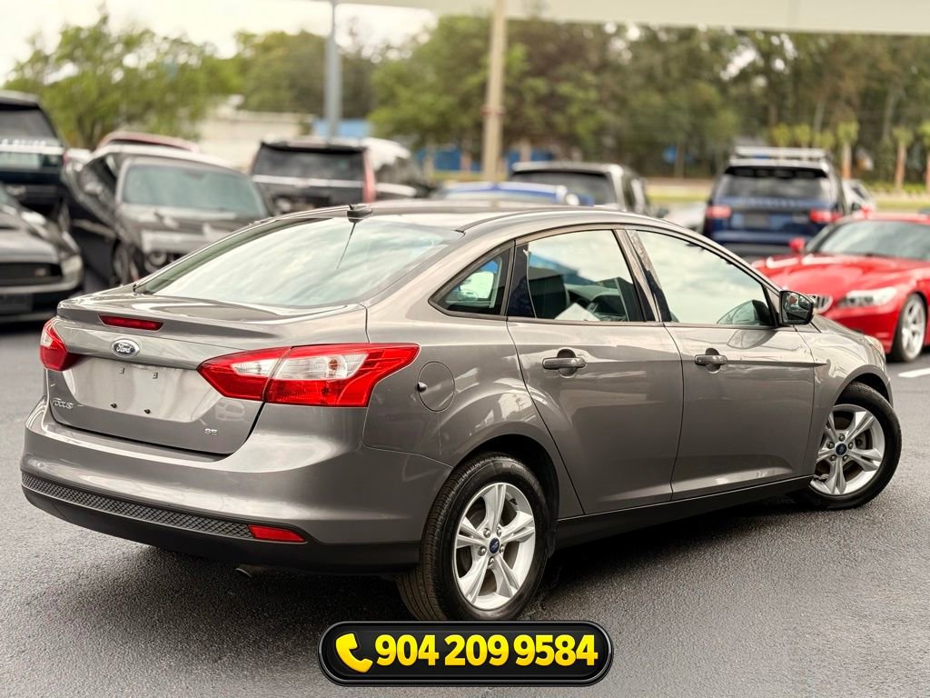 Used 2014 Ford Focus SE FWD image 5