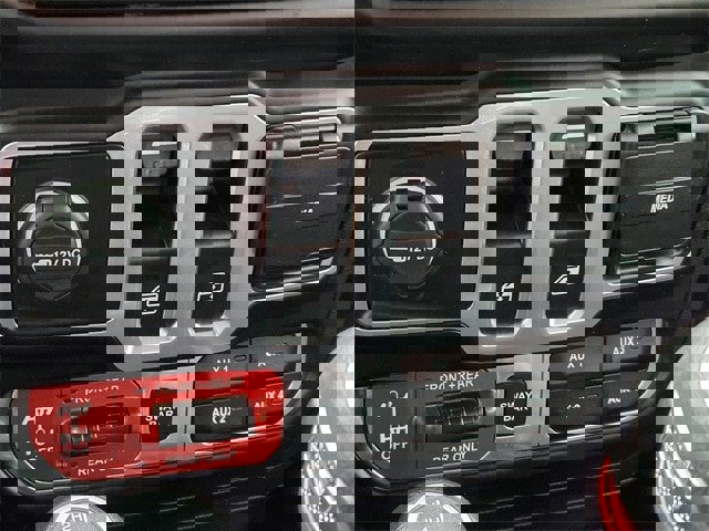 Used 2020 Jeep Wrangler Rubicon image 16