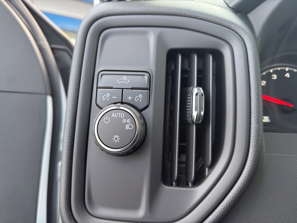 New 2026 Chevrolet Silverado 1500 Custom image 21