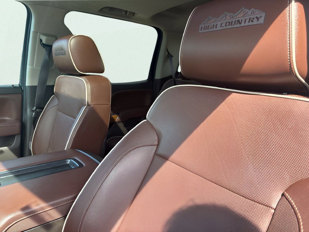 Used 2014 Chevrolet Silverado 1500 High Country w/ High Country Premium Package AWD/4WD image 10