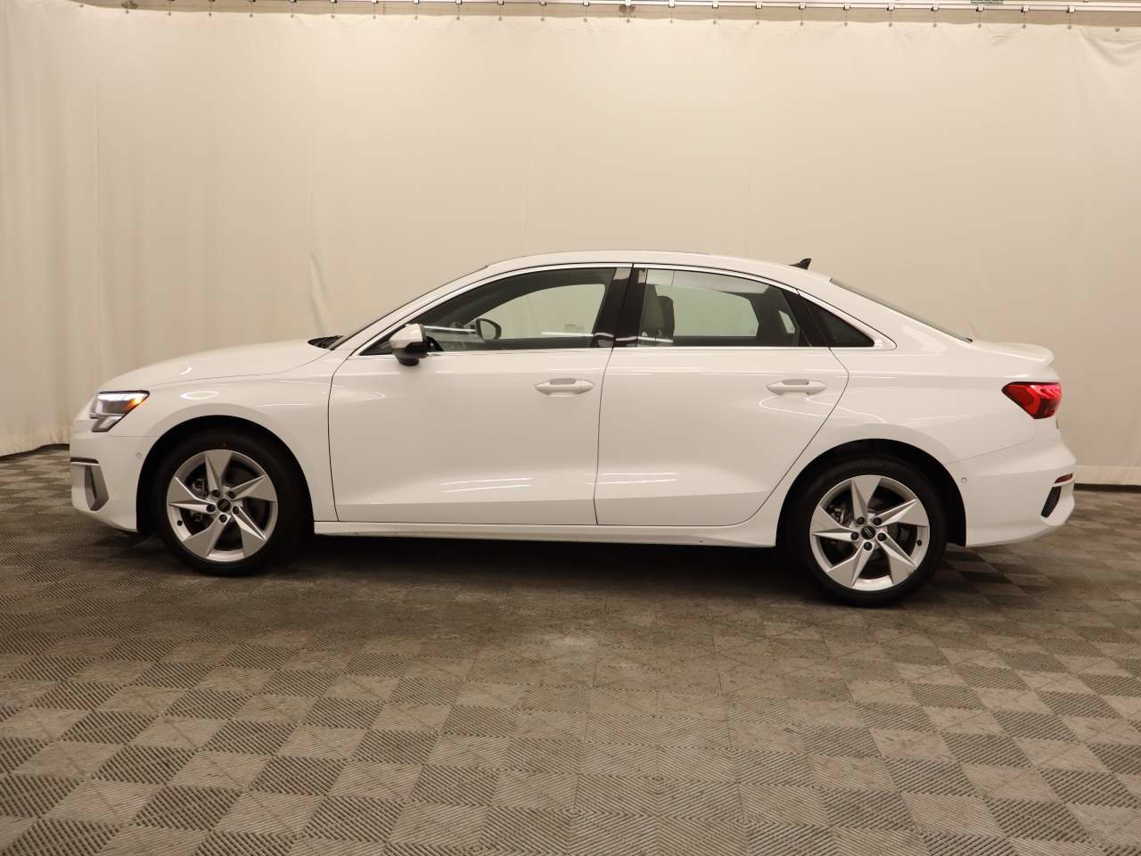 Used 2023 Audi A3 2.0T Premium w/ Convenience Package image 2