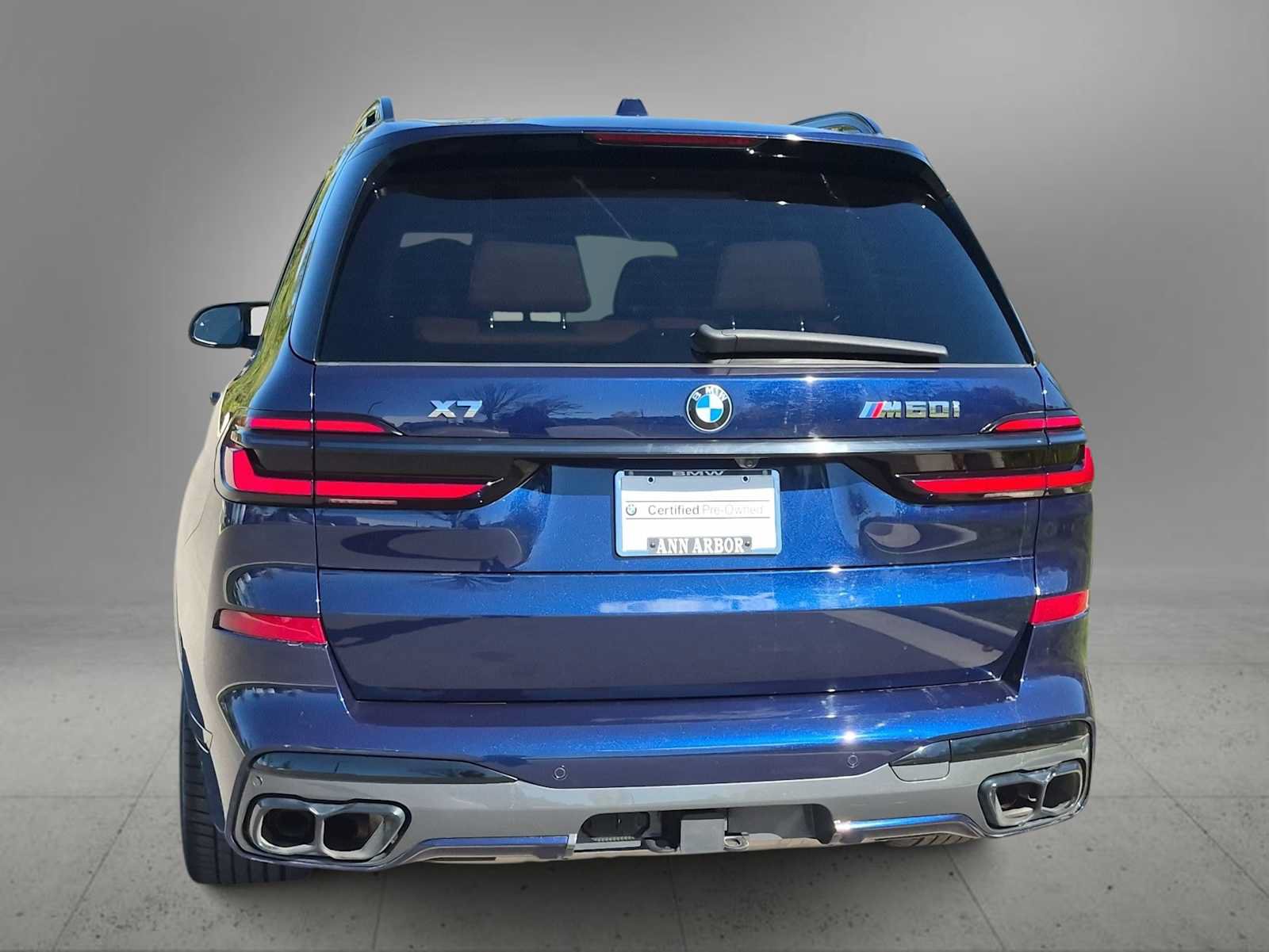 Used 2024 BMW X7 M60i w/ Executive Package AWD/4WD image 7