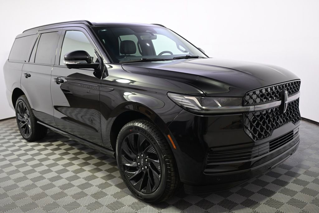 New 2026 Lincoln Navigator Reserve image 8