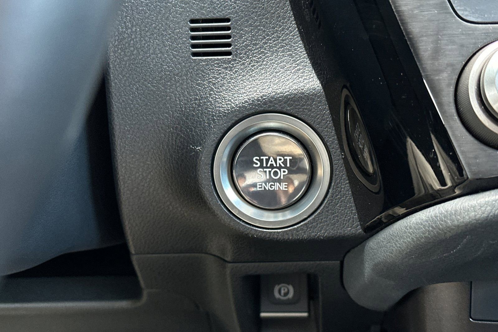 Used 2024 Lexus ES 350 w/ Accessory Package (Z2) image 28