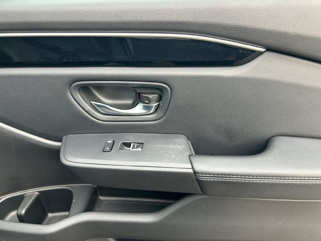 Certified 2024 Honda Pilot Touring image 16