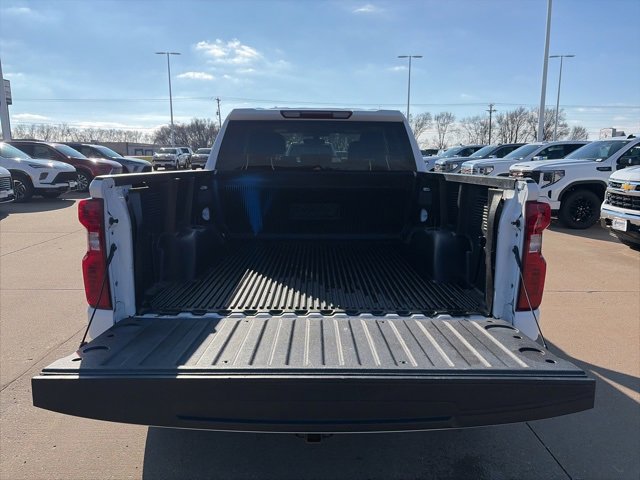 Used 2020 Chevrolet Silverado 1500 LT w/ Trailering Package image 5