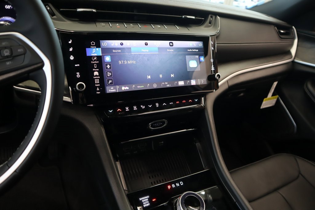 New 2026 Jeep Grand Cherokee L Limited image 4