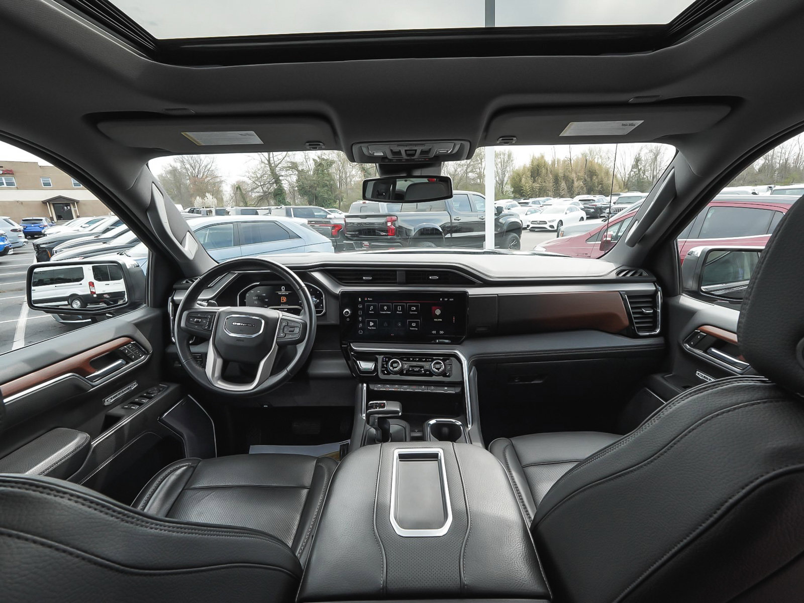 Used 2022 GMC Sierra 1500 Denali AWD/4WD image 40