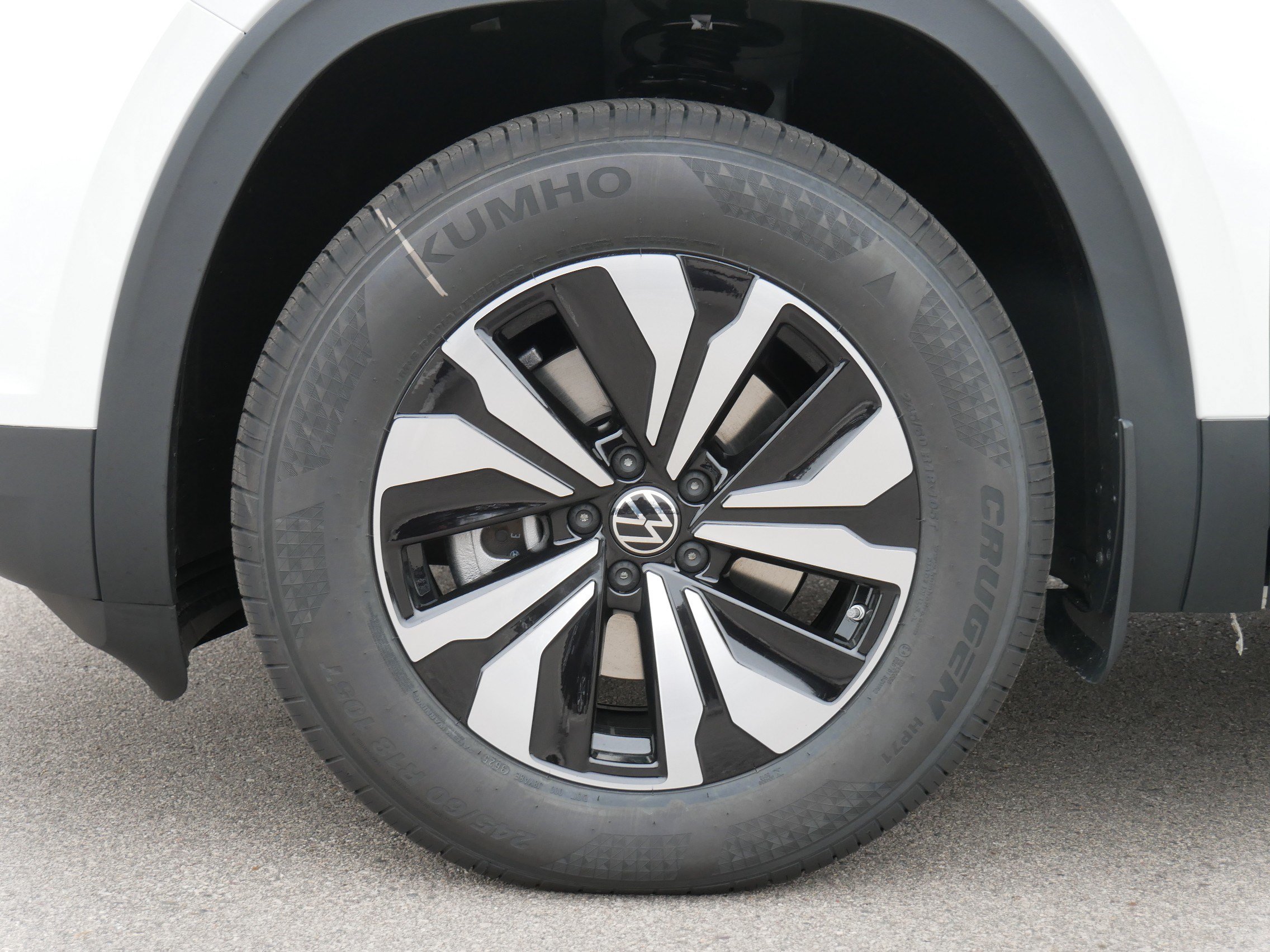 New 2026 Volkswagen Atlas SE AWD/4WD image 4