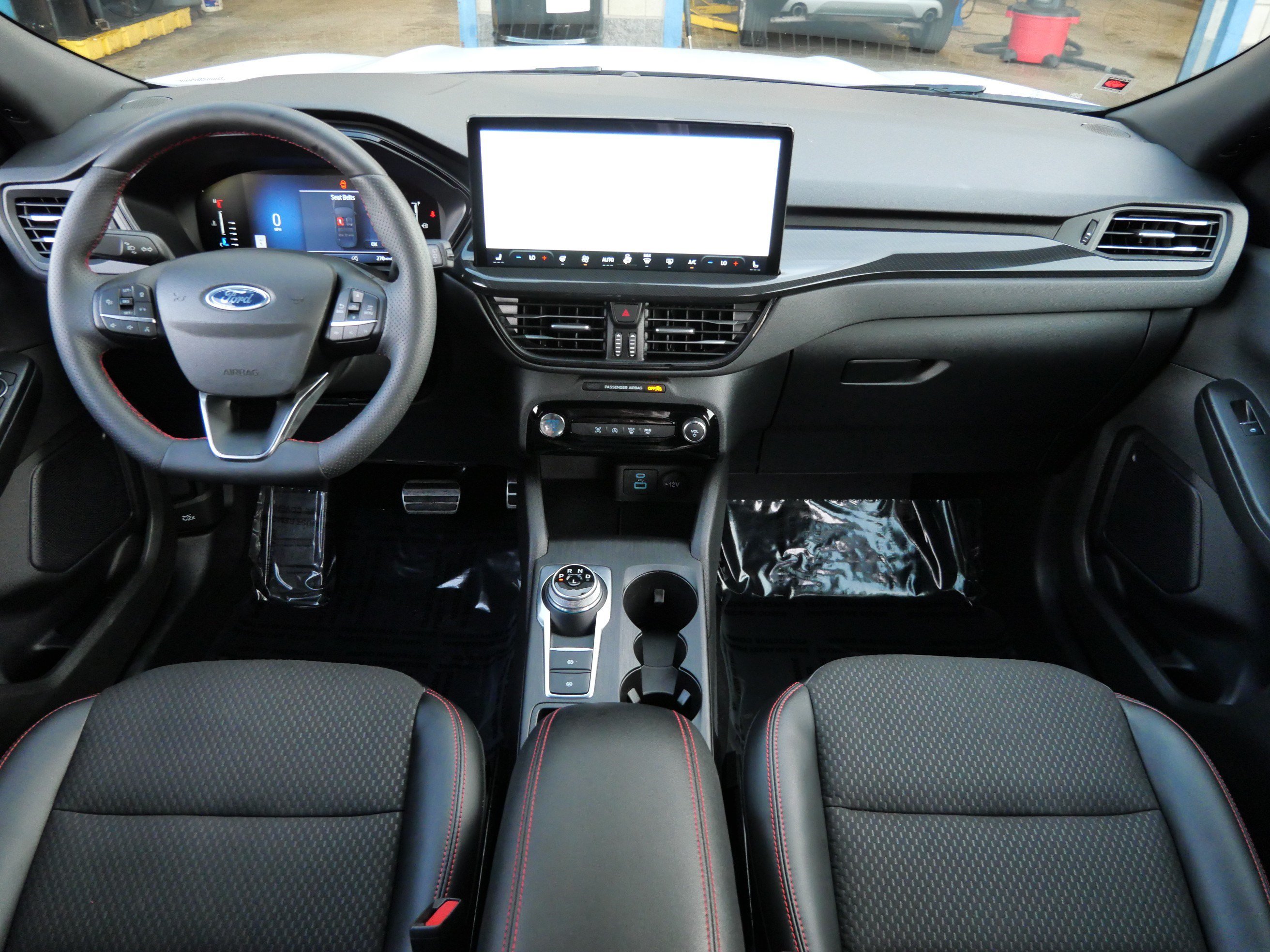 Certified 2023 Ford Escape ST-Line w/ Tech Pack #1 AWD/4WD image 10