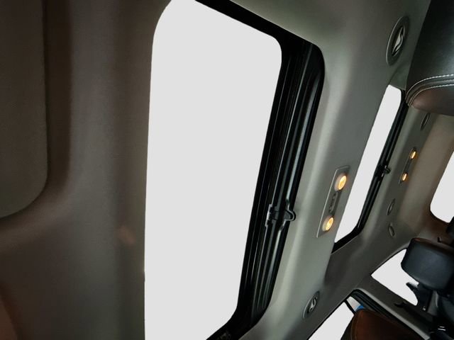 Used 2016 Buick Enclave Leather image 23