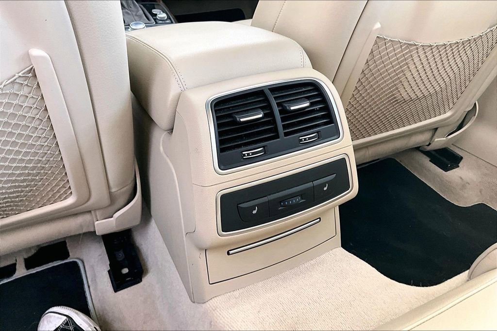 Used 2016 Audi A6 3.0T Premium Plus w/ S Line Sport Package image 31