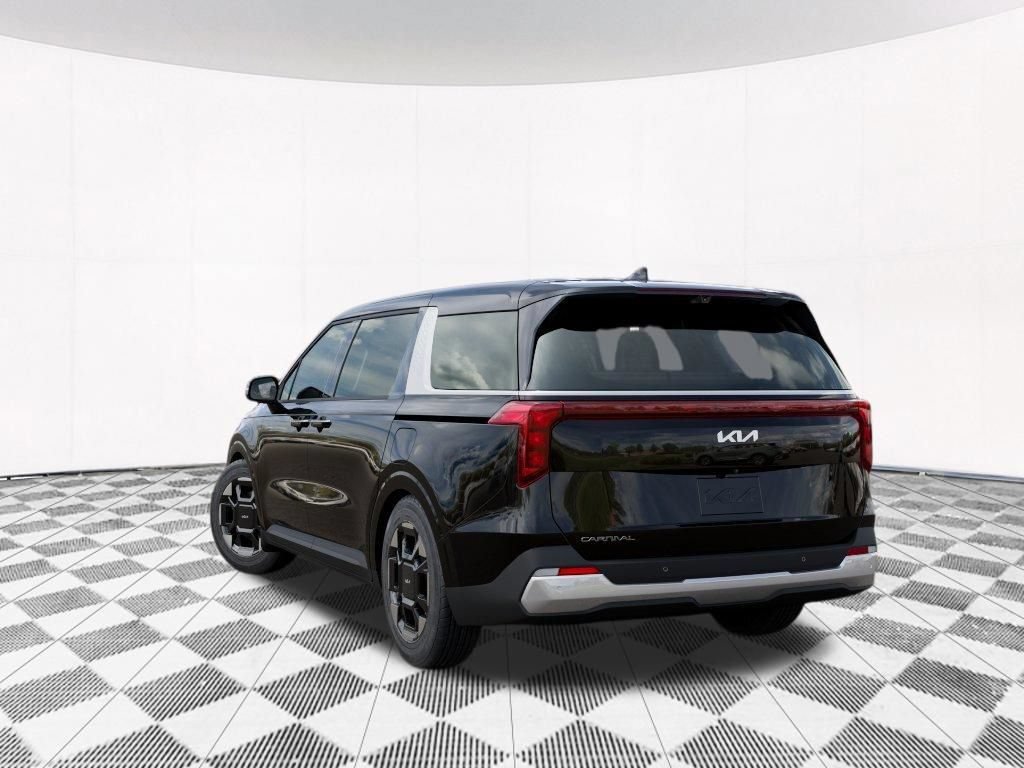 New 2026 Kia Carnival EX FWD image 5