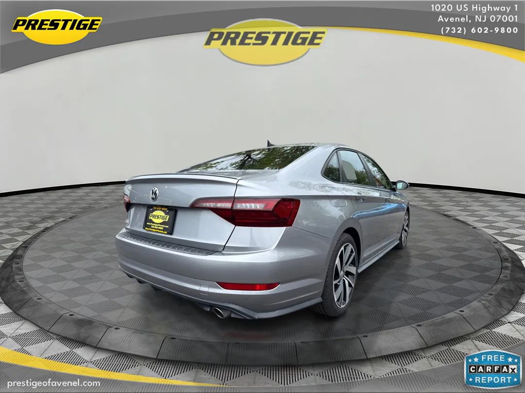 Used 2021 Volkswagen Jetta GLI Autobahn FWD image 5