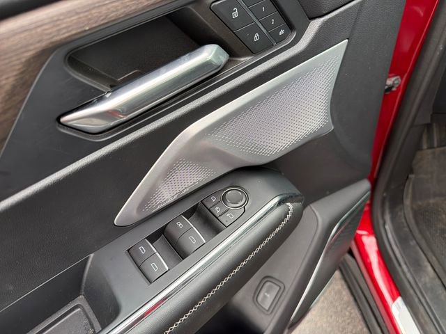 Used 2024 GMC Acadia Denali w/ Super Cruise Package image 13