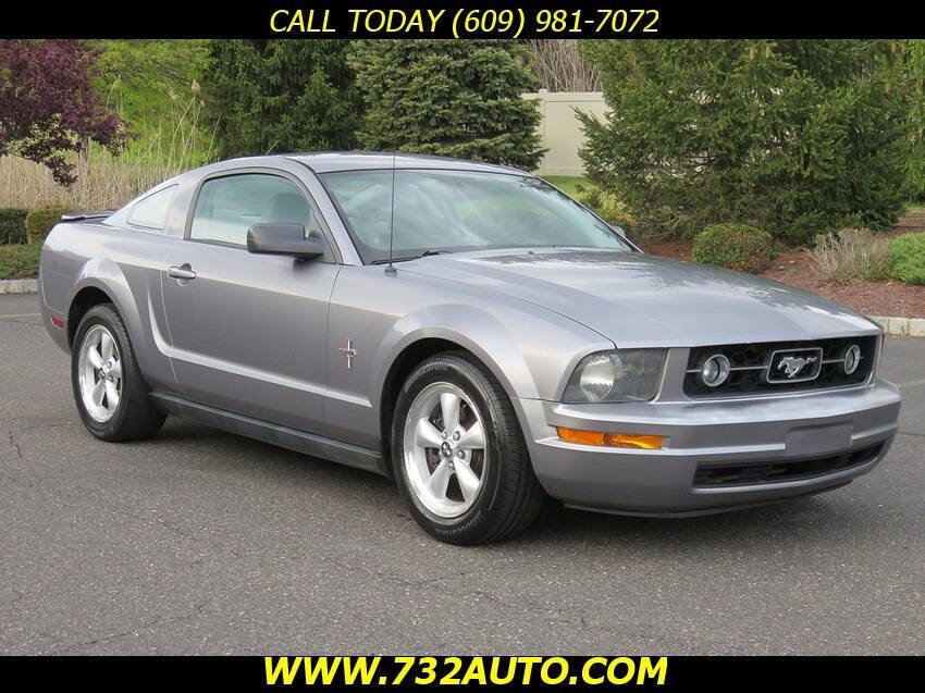 Used 2007 Ford Mustang Premium RWD image 3