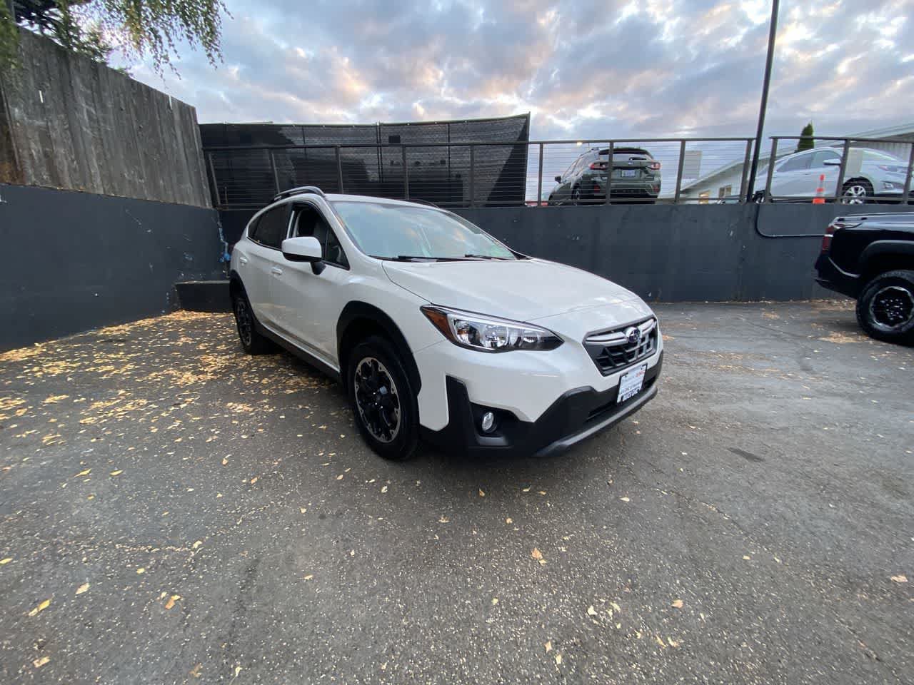 Used 2023 Subaru Crosstrek 2.0i Premium AWD/4WD image 8