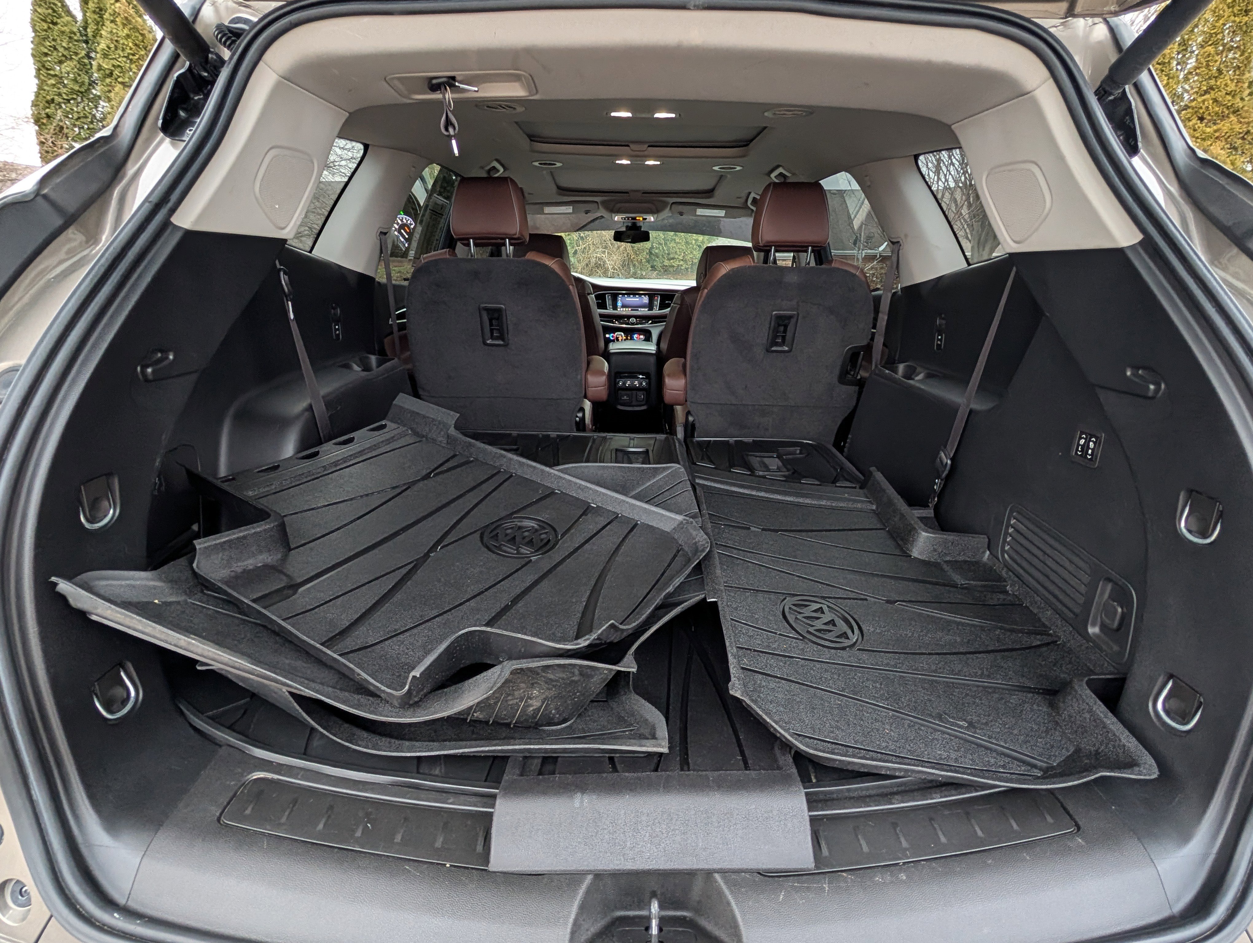 Used 2020 Buick Enclave Avenir w/ Avenir Technology Package image 35