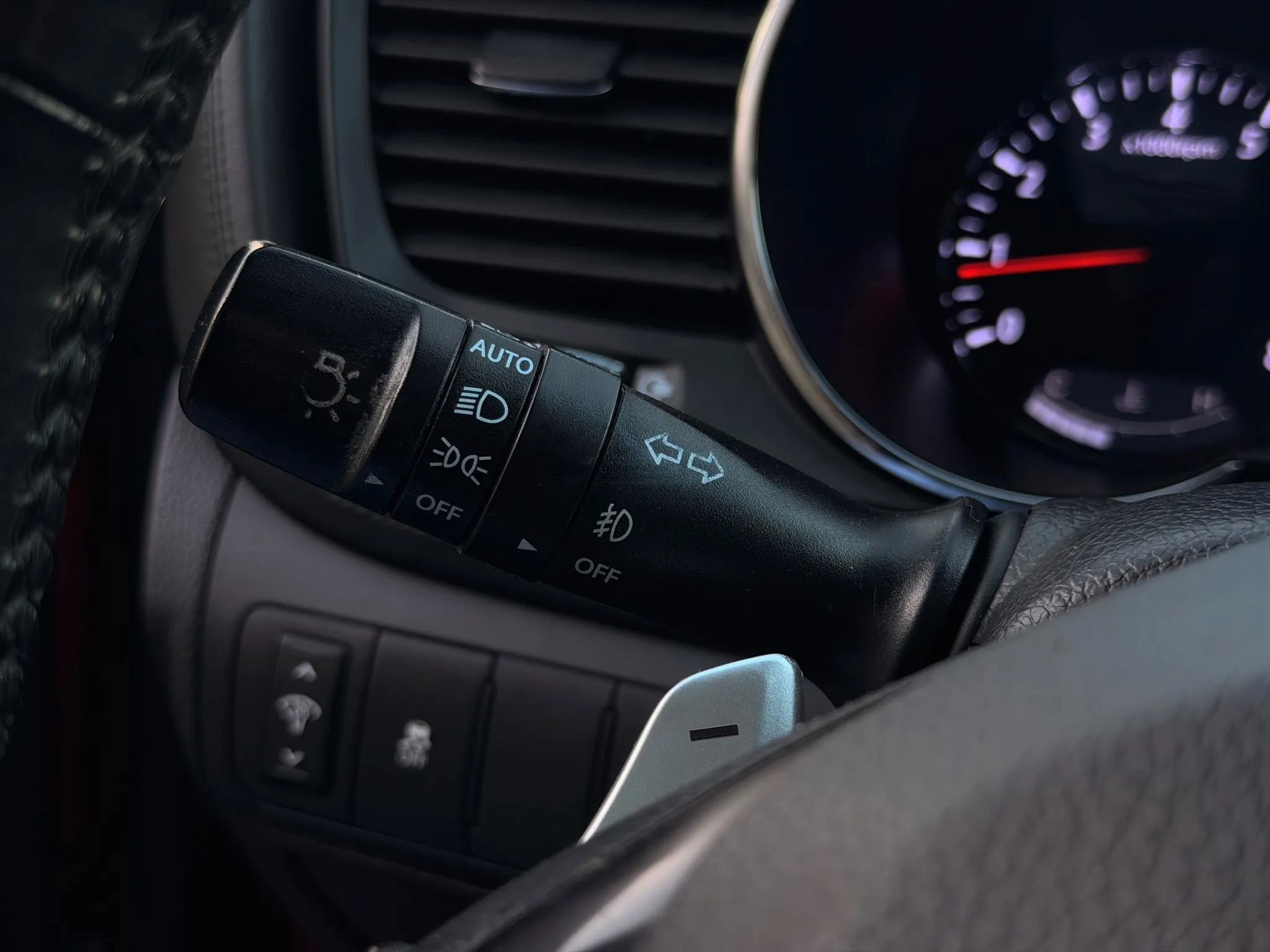 Used 2012 Kia Optima SX w/ Premium Touring Pkg image 25