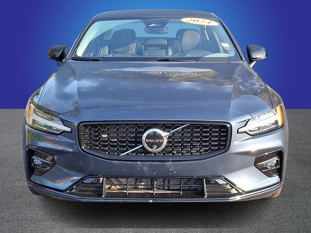 Used 2024 Volvo S60 B5 Plus AWD/4WD image 2