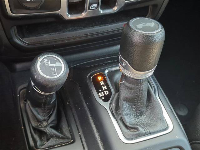 Used 2022 Jeep Wrangler Unlimited Sport w/ Sun And Sound Package AWD/4WD image 11
