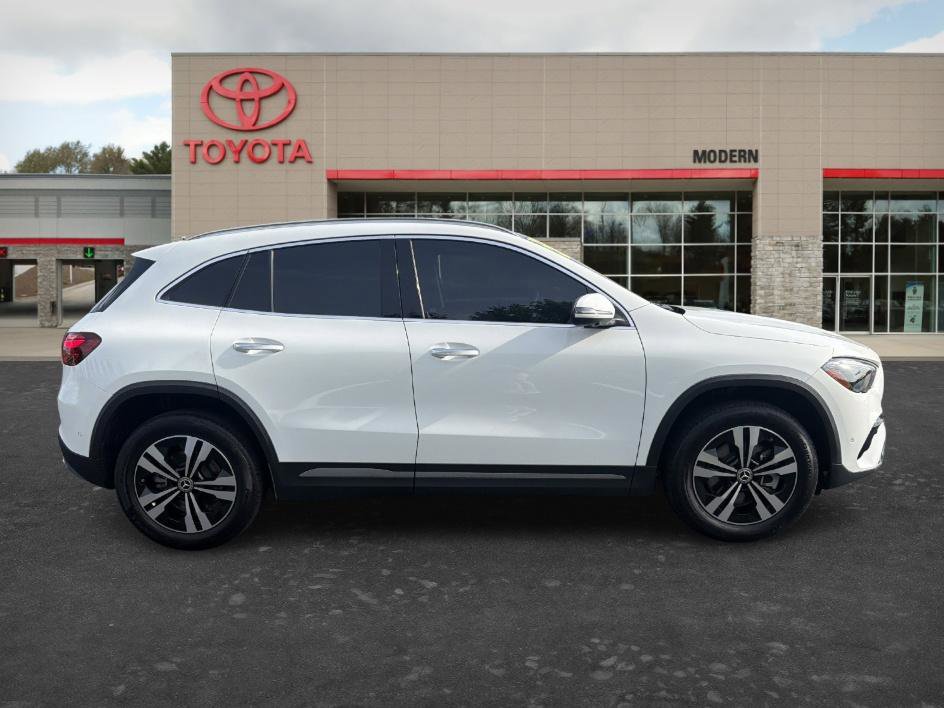 Used 2026 Mercedes-Benz GLA 250 4MATIC image 4