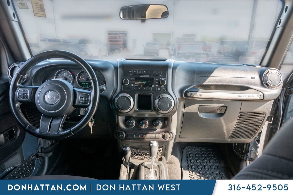 Used 2016 Jeep Wrangler Sport image 3