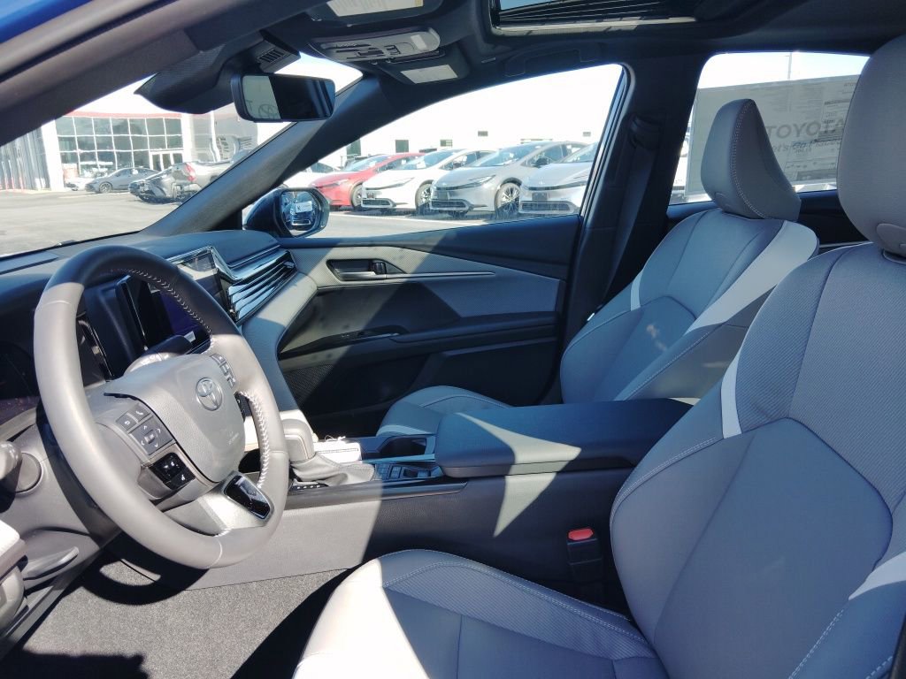 New 2026 Toyota Camry SE image 8