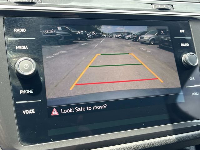 Used 2024 Volkswagen Tiguan SE AWD/4WD image 41