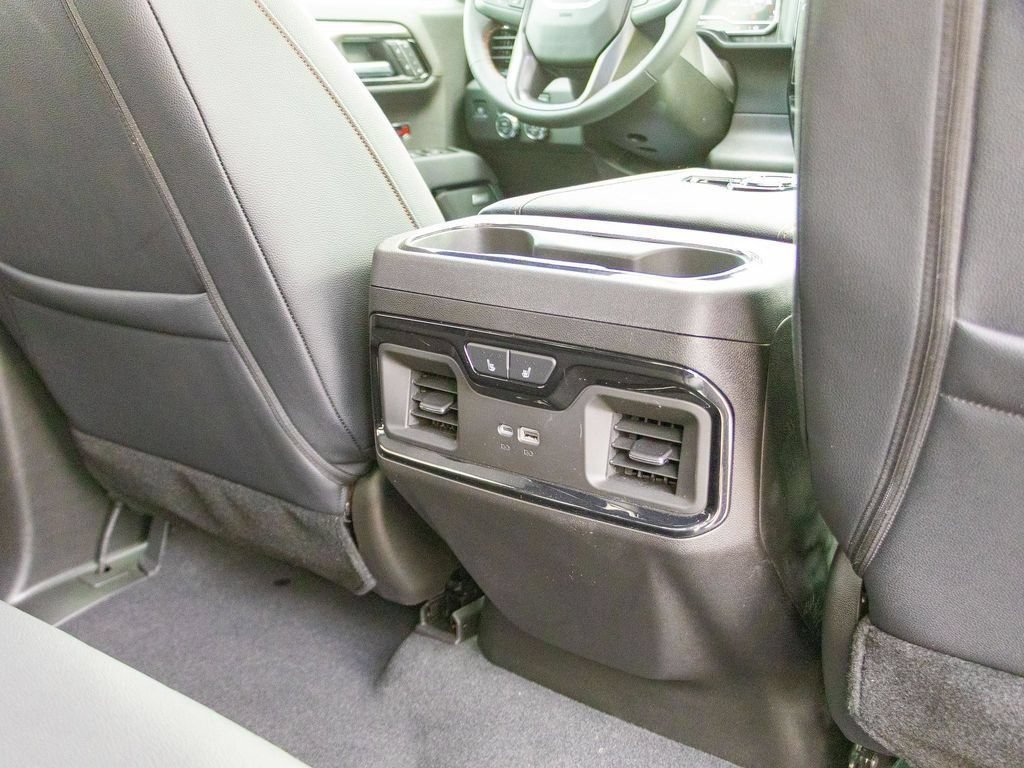 New 2025 GMC Sierra 1500 AT4 w/ AT4 Premium Package AWD/4WD image 21