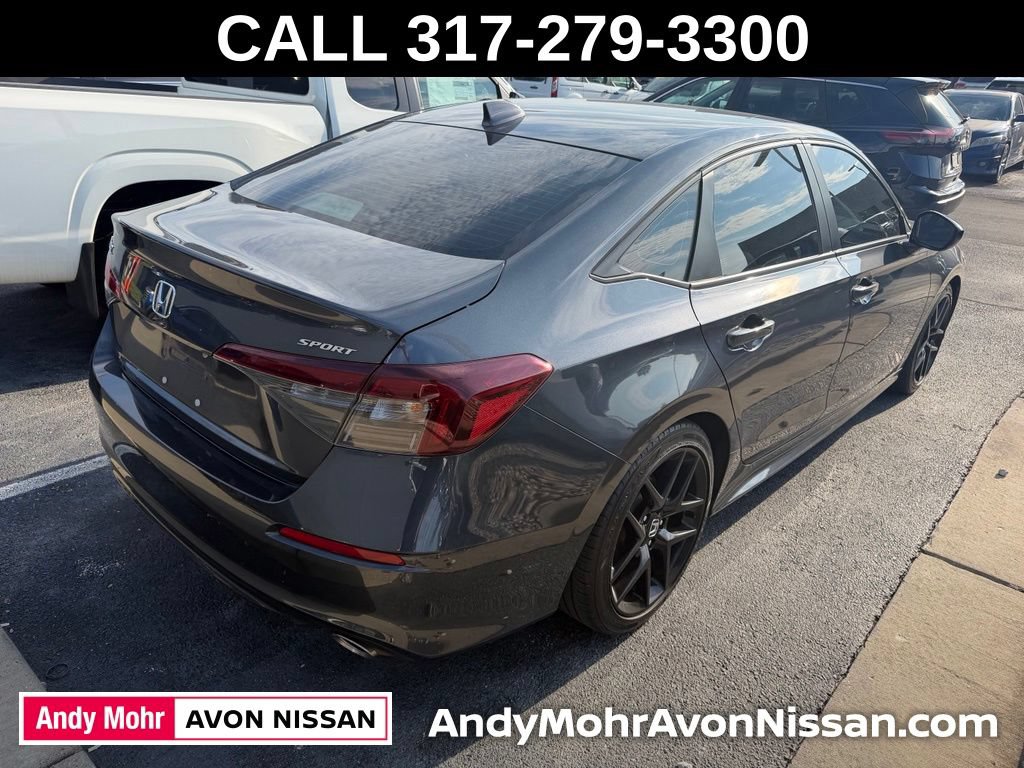 Used 2025 Honda Civic Sport image 4