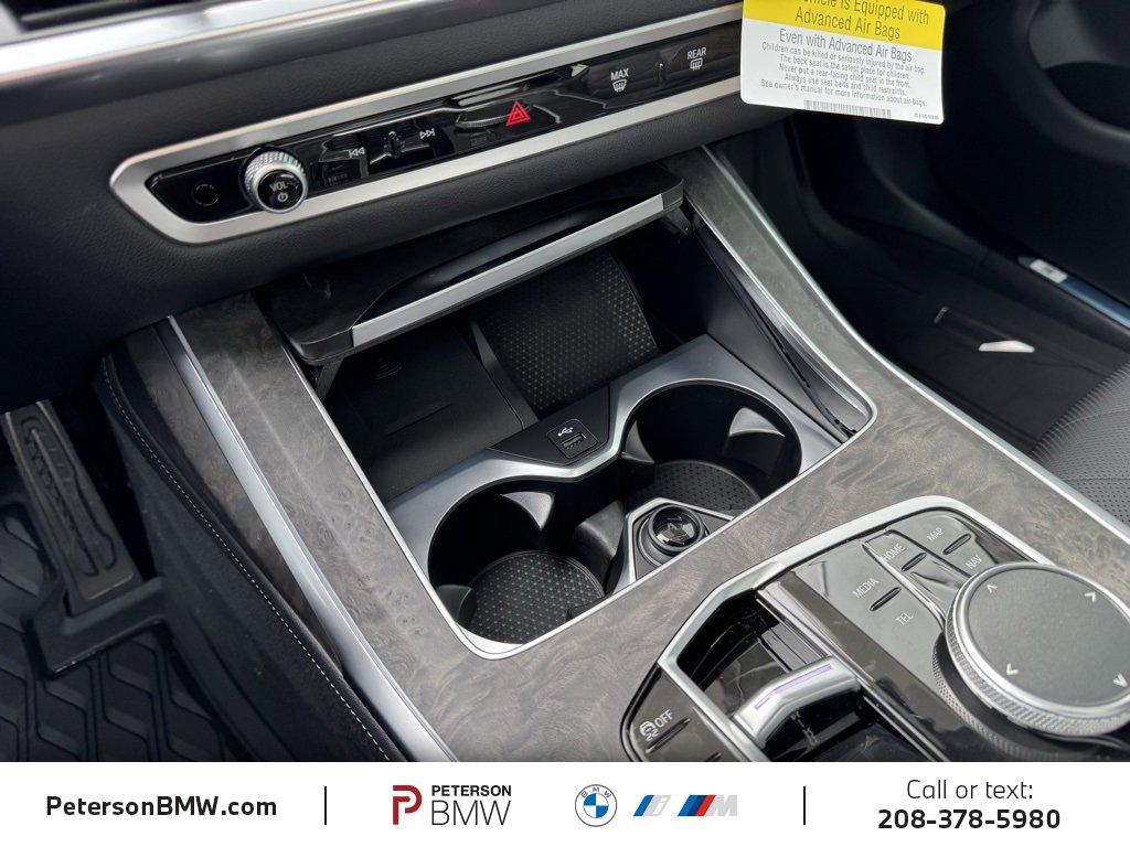 New 2026 BMW X7 xDrive40i w/ M Sport Package image 38