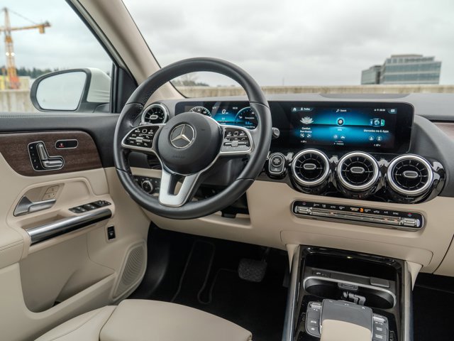 Certified 2022 Mercedes-Benz GLA 250 4MATIC image 21