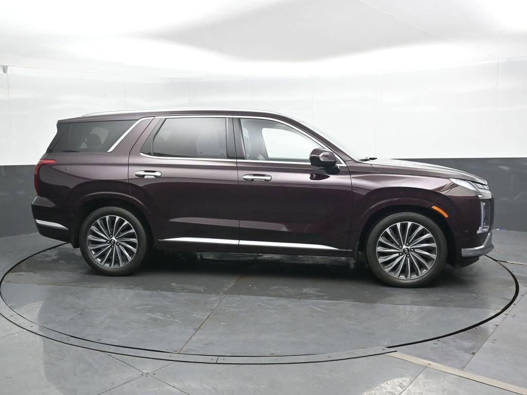 Used 2023 Hyundai Palisade Calligraphy AWD/4WD image 4