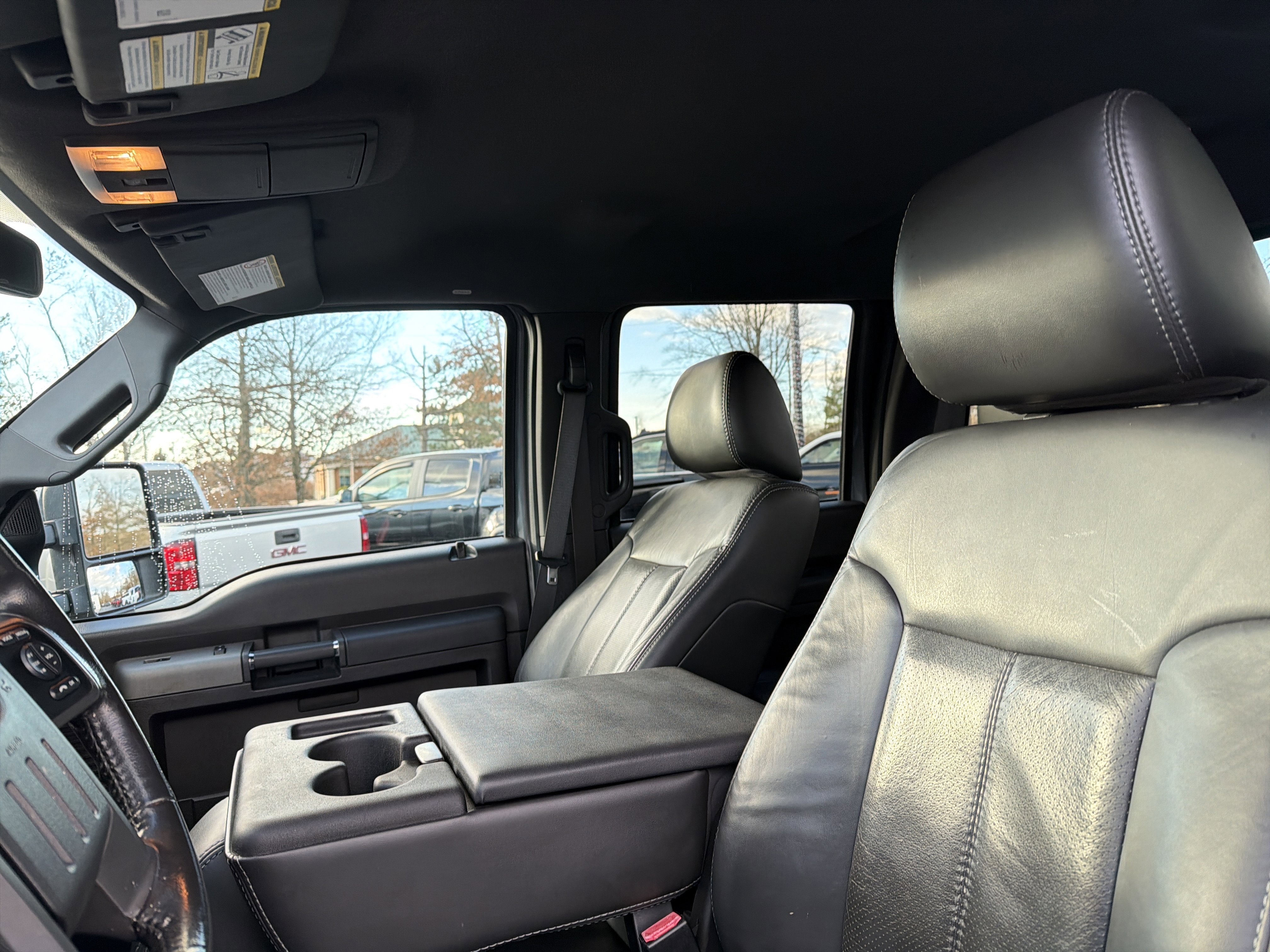 Used 2011 Ford F350 Lariat w/ Lariat Interior Pkg image 23