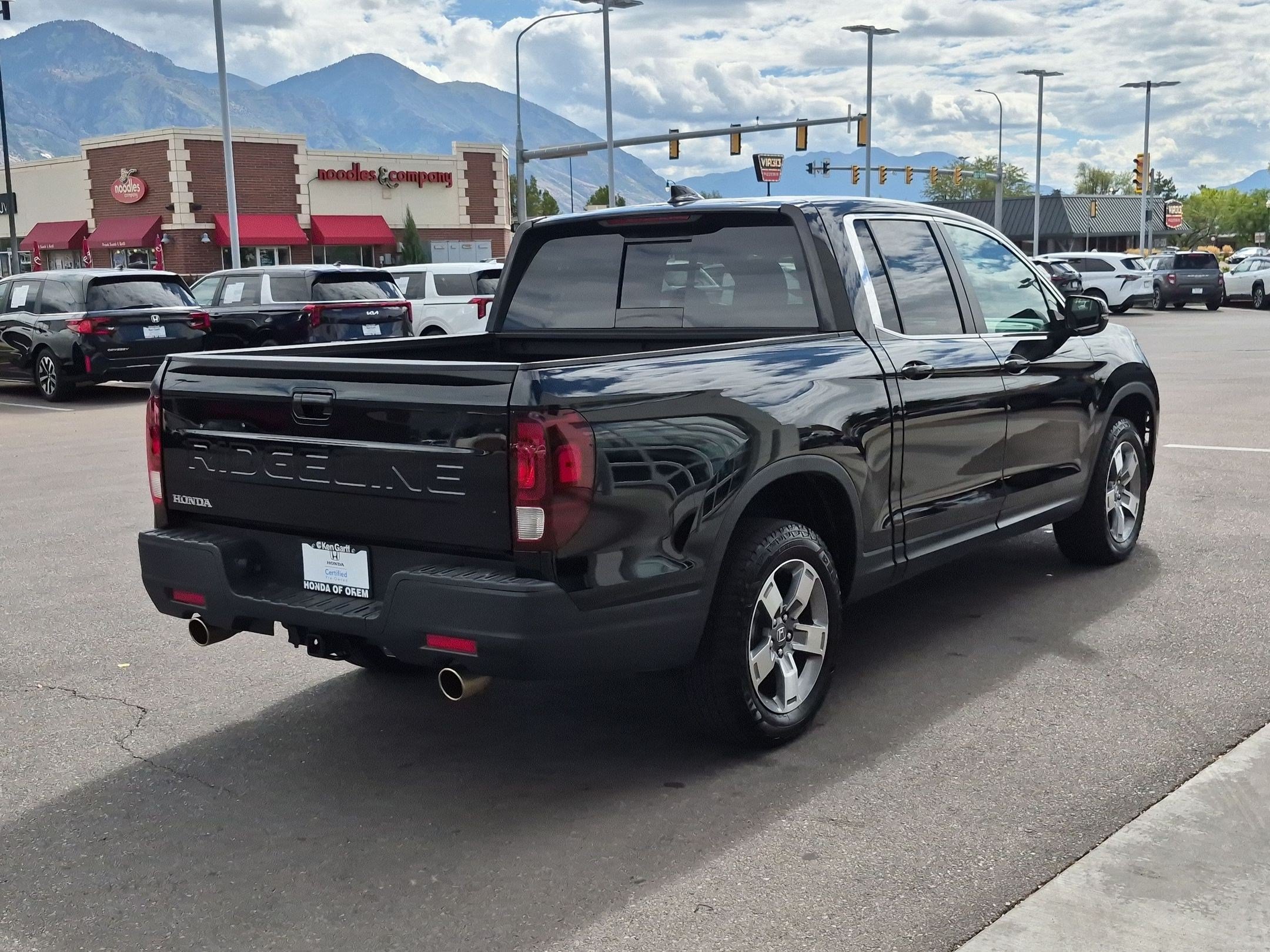 Certified 2025 Honda Ridgeline RTL image 3