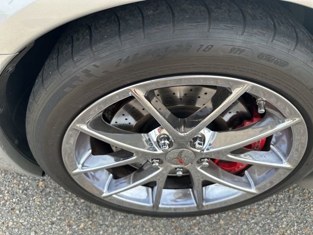 Used 2005 Chevrolet Corvette Coupe w/ Preferred Equipment Group image 22