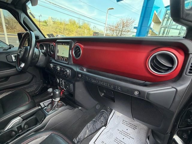 Used 2018 Jeep Wrangler Unlimited Rubicon AWD/4WD image 38