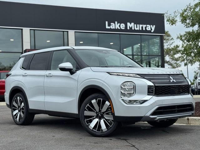 New 2025 Mitsubishi Outlander SE