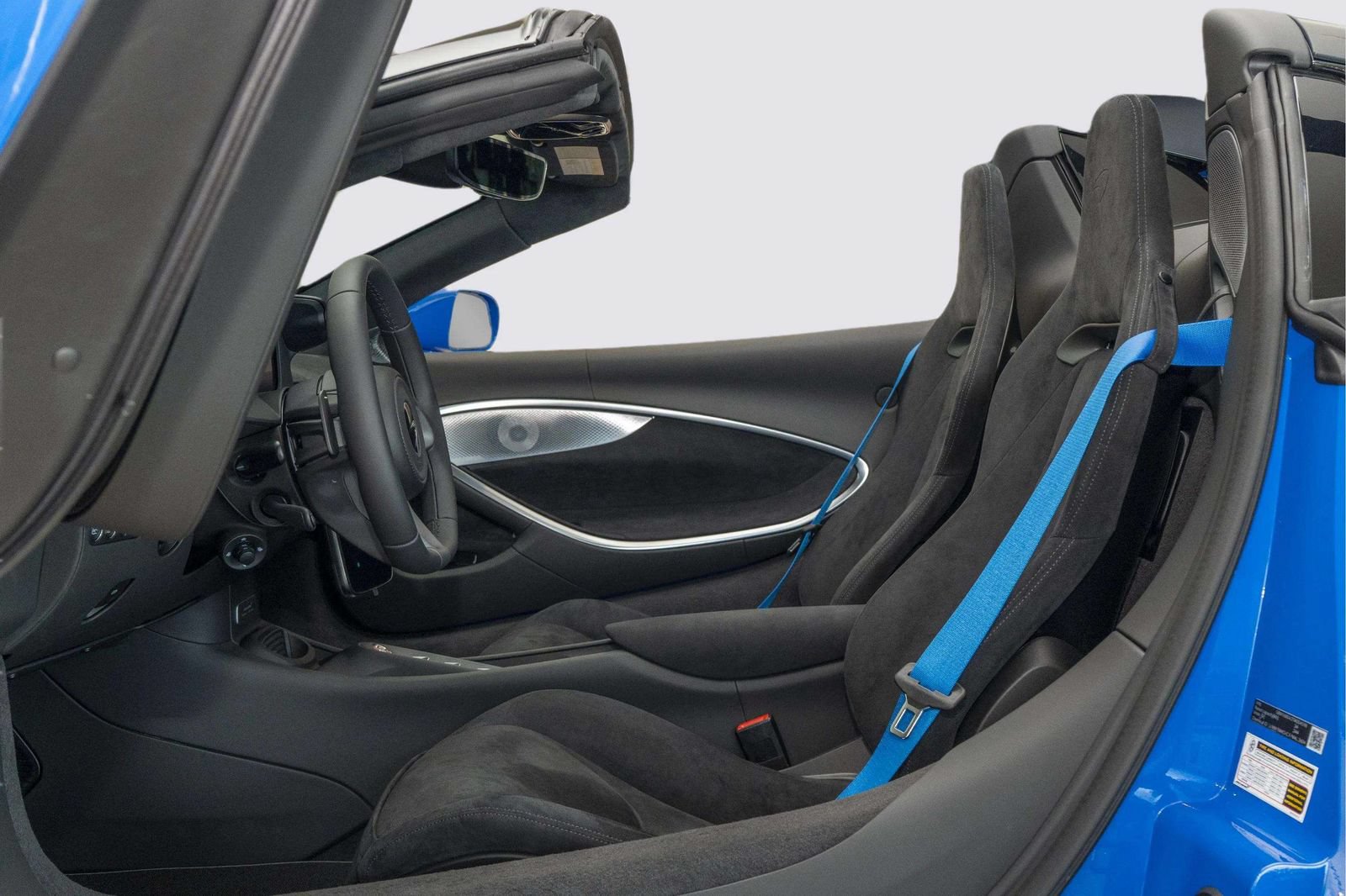 New 2026 McLaren Artura Spider RWD image 16